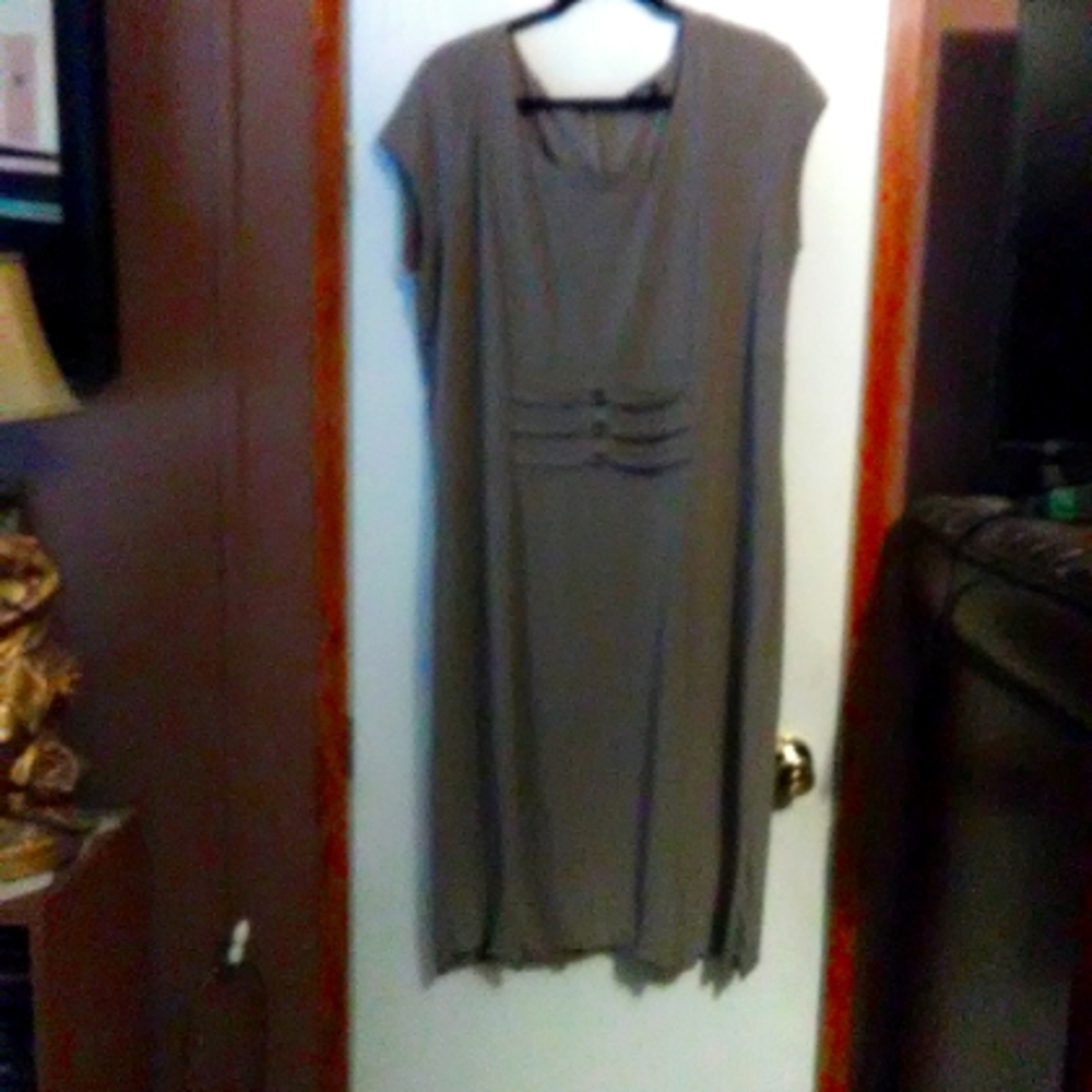 Women's dress